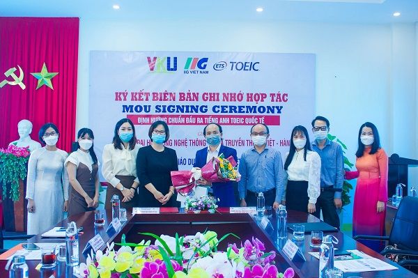 Đại học Công nghệ Thông tin và Truyền thông Việt – Hàn quyết tâm xây dựng chuẩn đầu ra tiếng Anh quốc tế TOEIC